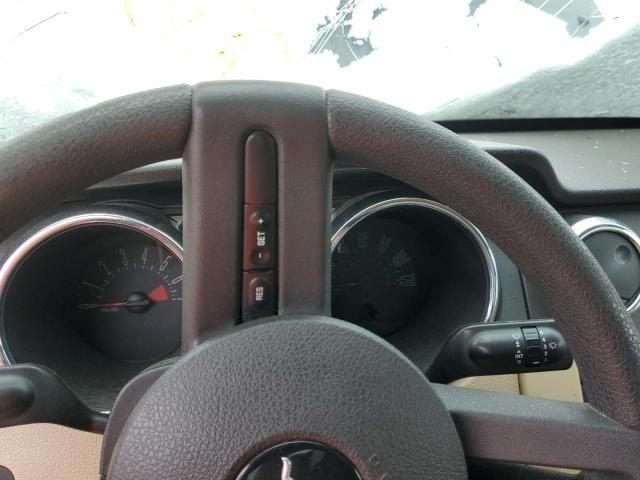 Photo 9 from auction – 2005 FORD MUSTANG with VIN 1ZVFT80N355133662