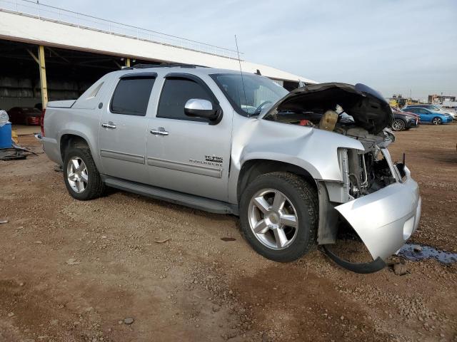 CHEVROLET AVALANCHE 2013 with VIN 3GNMCEE04DG317884 - Photo from auction