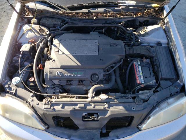 Photo 11 from auction – 2000 ACURA 3.2TL with VIN 19UUA5667YA005601