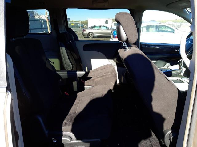 Photo 11 from auction – 2013 CHRYSLER TOWN AND C with VIN 2C4RC1BG2DR604787