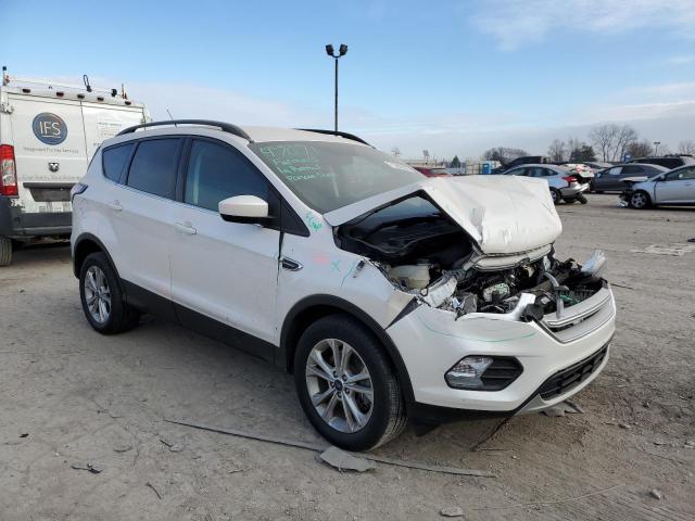Photo 4 from auction – 2018 FORD ESCAPE SE with VIN 1FMCU9GD2JUC02147