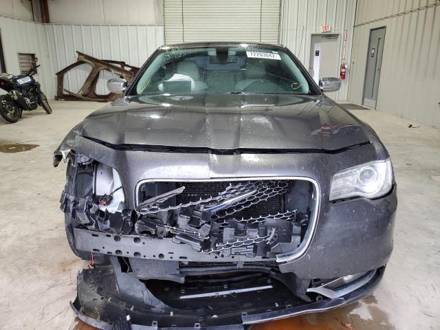 Photo 5 from auction – 2018 CHRYSLER 300 LIMITE with VIN 2C3CCAEG3JH136818