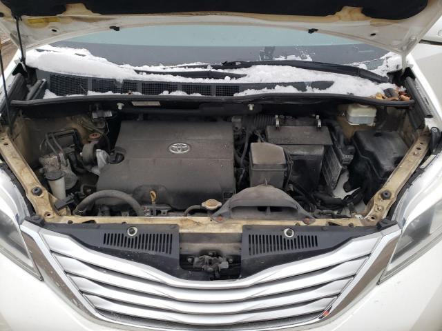 Photo 12 from auction – 2015 TOYOTA SIENNA XLE with VIN 5TDYK3DC7FS579450