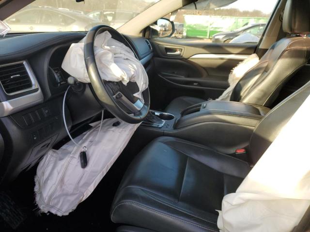 Photo 7 from auction – 2016 TOYOTA HIGHLANDER with VIN 5TDJKRFH2GS295321
