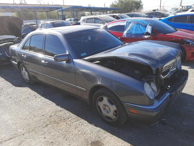 Photo 4 from auction – 1998 MERCEDES-BENZ E 430 with VIN WDBJF70F2WA617739