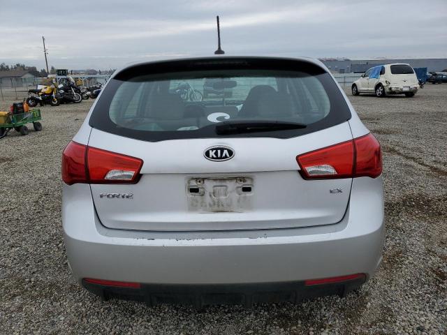 Photo 6 from auction – 2013 KIA FORTE EX with VIN KNAFU5A22D5690061