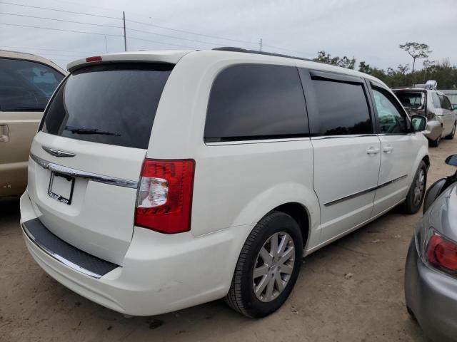 Photo 3 from auction – 2013 CHRYSLER TOWN & COU with VIN 2C4RC1BG7DR721782