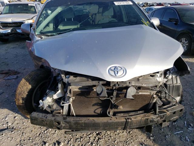 Photo 11 from auction – 2015 TOYOTA SIENNA LE with VIN 5TDKK3DC2FS579703