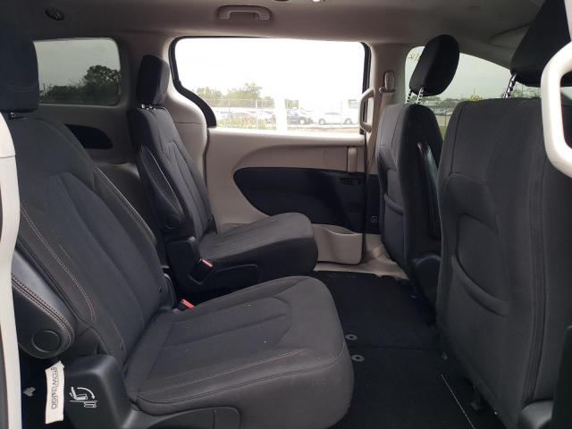 Photo 11 from auction – 2018 CHRYSLER PACIFICA L with VIN 2C4RC1CG1JR163373