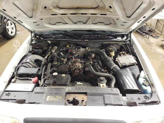 Photo 11 from auction – 2010 FORD CROWN VICT with VIN 2FABP7BV7AX141887
