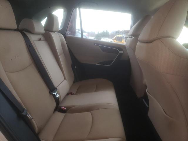 Photo 11 from auction – 2020 TOYOTA RAV4 LE with VIN JTMK1RFV4LD059384