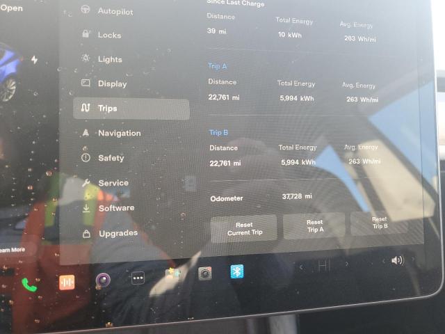 Photo 9 from auction – 2022 TESLA MODEL 3 with VIN 5YJ3E1EA9NF185809