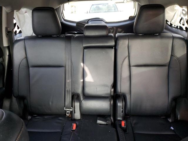 Photo 10 from auction – 2018 TOYOTA HIGHLANDER with VIN 5TDKZRFH3JS273304