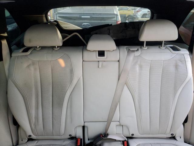 Photo 10 from auction – 2016 BMW X5 XDRIVE5 with VIN 5UXKR6C51G0J81322