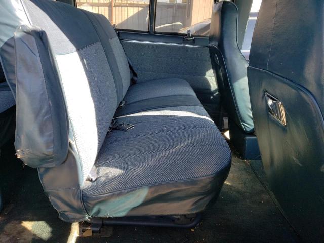 Photo 11 from auction – 1992 CHEVROLET G30 with VIN 2GAGG39K0N4138253