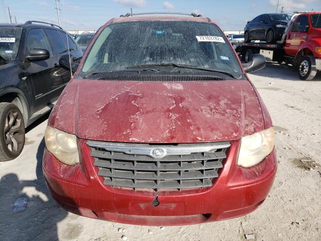 Photo 5 from auction – 2005 CHRYSLER TOWN & COU with VIN 2C4GP64L45R238089