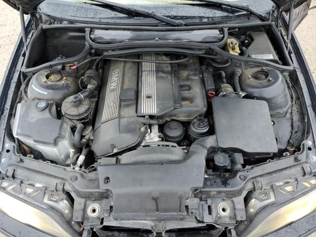 Photo 11 from auction – 2004 BMW 325 I with VIN WBAEV33454KR31415