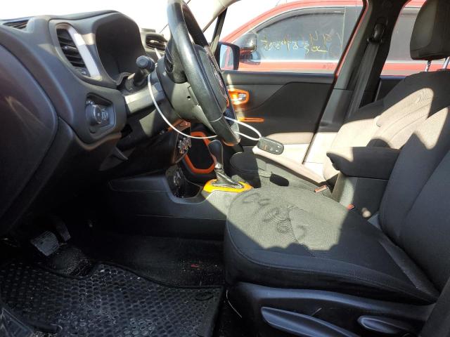 Photo 7 from auction – 2016 JEEP RENEGADE L with VIN ZACCJBBT7GPE38001