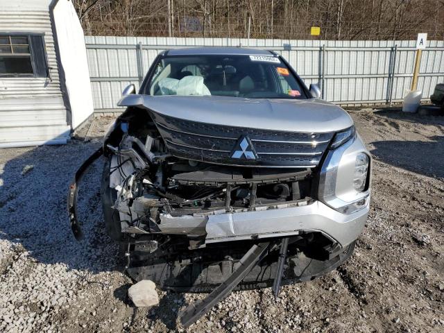 Photo 5 from auction – 2022 MITSUBISHI OUTLANDER with VIN JA4J3UA86NZ010357