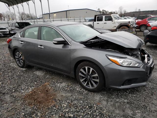 Photo 4 from auction – 2017 NISSAN ALTIMA with VIN 1N4AL3AP6HC171232