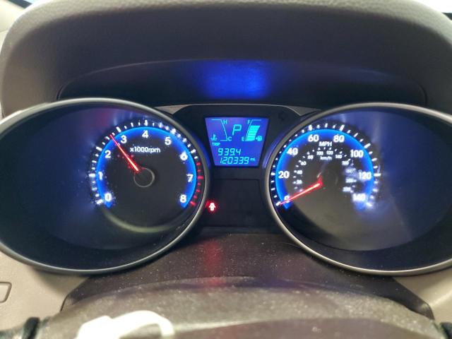 Photo 9 from auction – 2011 HYUNDAI TUCSON GLS with VIN KM8JU3AC3BU215429