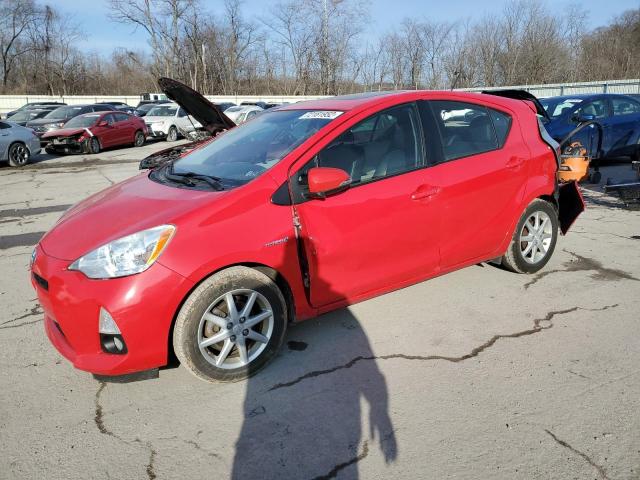 TOYOTA PRIUS C 2013 with VIN JTDKDTB31D1045552 - Photo from auction