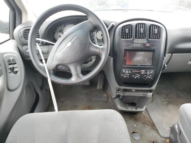 Photo 8 from auction – 2005 CHRYSLER TOWN & COU with VIN 2C4GP44RX5R243368