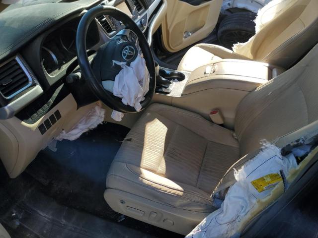 Photo 7 from auction – 2014 TOYOTA HIGHLANDER with VIN 5TDBKRFHXES022452