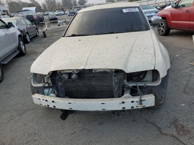 Photo 5 from auction – 2010 CHRYSLER 300C with VIN 2C3CA6CT7AH114212