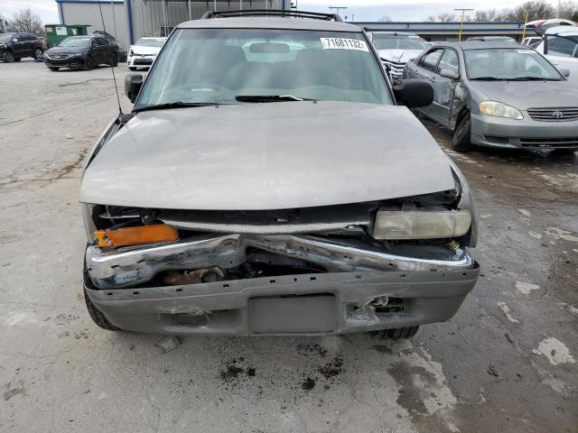 Photo 5 from auction – 2001 CHEVROLET BLAZER with VIN 1GNCS18W11K164098