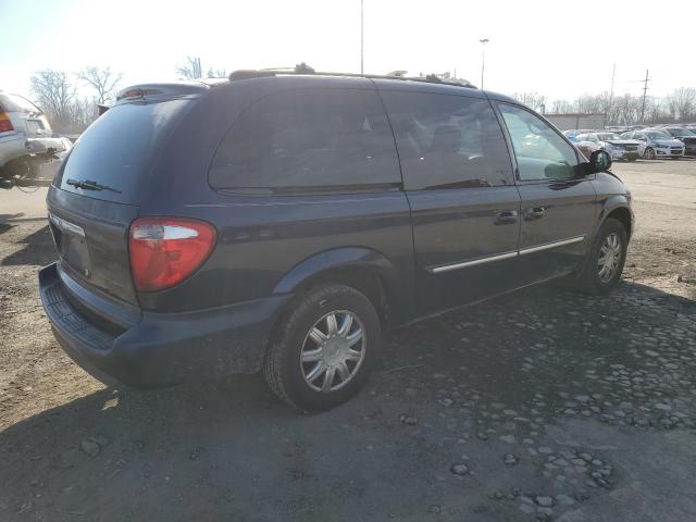 Photo 3 from auction – 2005 CHRYSLER TOWN & COU with VIN 2C4GP54L55R269698