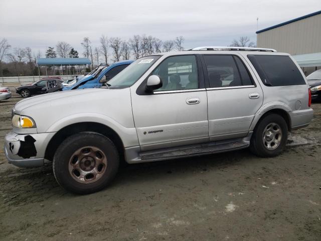 LINCOLN NAVIGATOR 2000 with VIN 5LMPU28A3YLJ12208 - Photo from auction