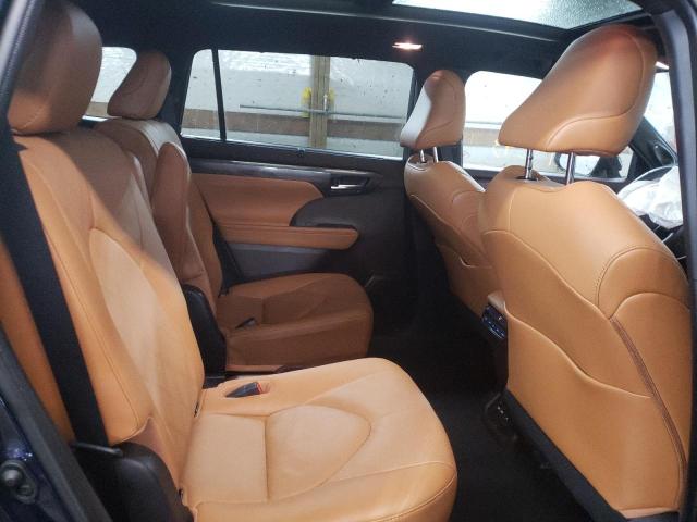 Photo 11 from auction – 2021 TOYOTA HIGHLANDER with VIN 5TDEBRCH1MS057641