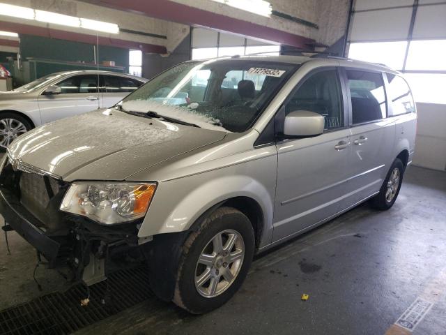 Photo 1 from auction – 2010 CHRYSLER TOWN & COU with VIN 2A4RR5D16AR104233