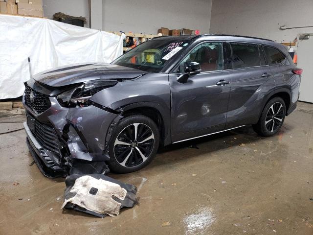 Photo 1 from auction – 2022 TOYOTA HIGHLANDER with VIN 5TDJZRBH7NS178817