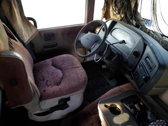 Photo 5 from auction – 1999 FLEETWOOD PACE ARROW with VIN 3FCNF53S3XJA10612