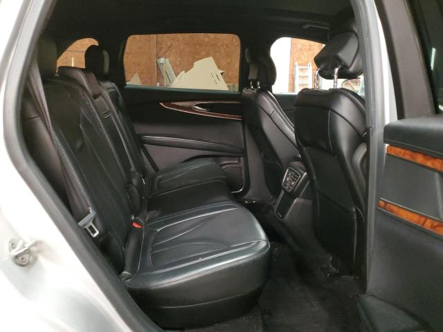 Photo 11 from auction – 2016 LINCOLN MKX RESERV with VIN 2LMTJ8LP1GBL37593