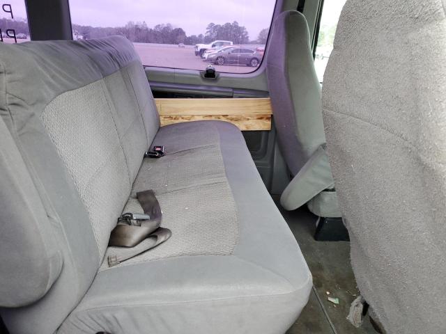 Photo 11 from auction – 2006 FORD ECONOLINE with VIN 1FBNE31L96DB09855