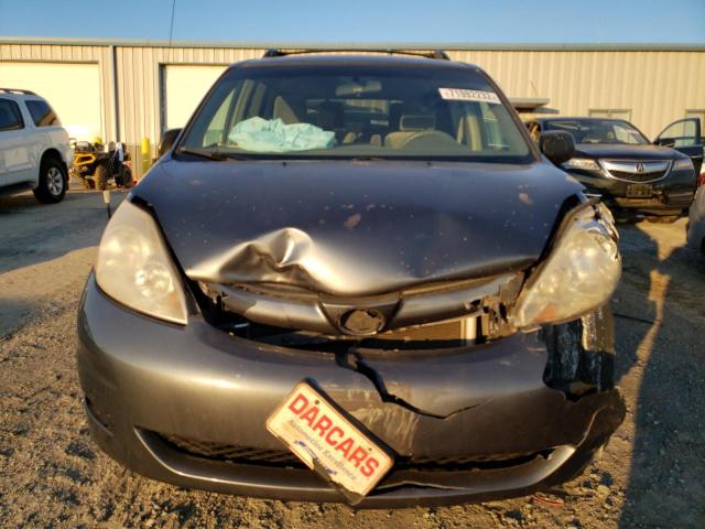 Photo 5 from auction – 2010 TOYOTA SIENNA LE with VIN 5TDJK4CC7AS030378
