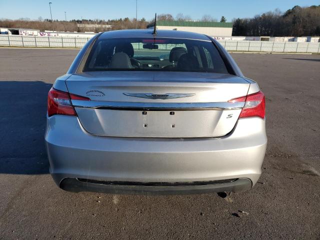 Photo 6 from auction – 2013 CHRYSLER 200 TOURIN with VIN 1C3CCBBB3DN539899
