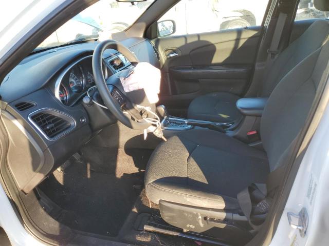 Photo 7 from auction – 2011 CHRYSLER 200 LX with VIN 1C3BC4FB1BN560393