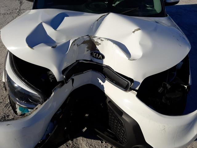 Photo 11 from auction – 2016 KIA SOUL with VIN KNDJN2A26G7839377