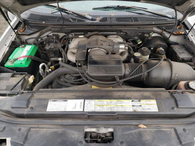 Photo 11 from auction – 2000 LINCOLN NAVIGATOR with VIN 5LMPU28A3YLJ12208