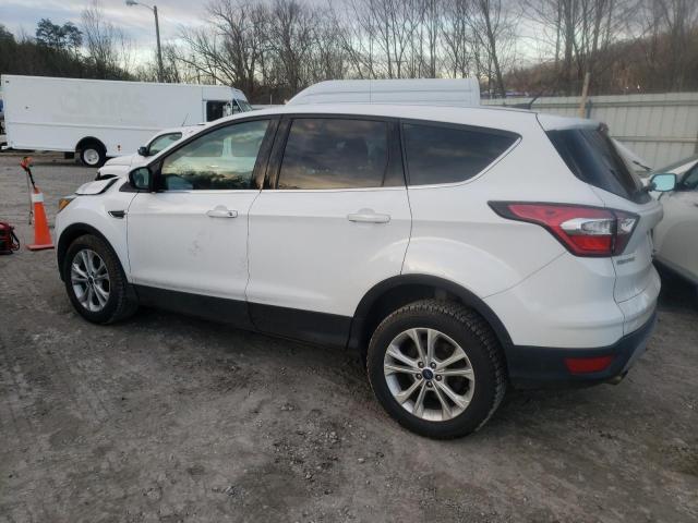 Photo 2 from auction – 2017 FORD ESCAPE SE with VIN 1FMCU9GDXHUB37591