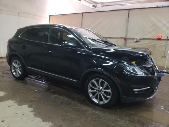 Photo 4 from auction – 2017 LINCOLN MKC SELECT with VIN 5LMCJ2D97HUL15597