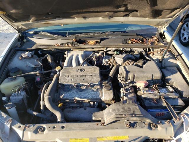 Photo 11 from auction – 2003 TOYOTA CAMRY LE/X with VIN JTDBF30K530112887