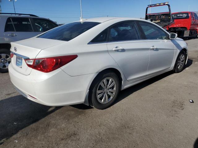 Photo 3 from auction – 2011 HYUNDAI SONATA GLS with VIN 5NPEB4AC1BH023941