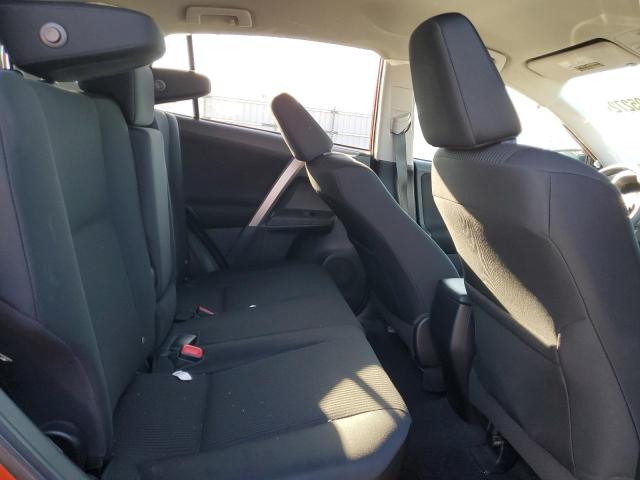 Photo 11 from auction – 2015 TOYOTA RAV4 LE with VIN 2T3ZFREV8FW147928