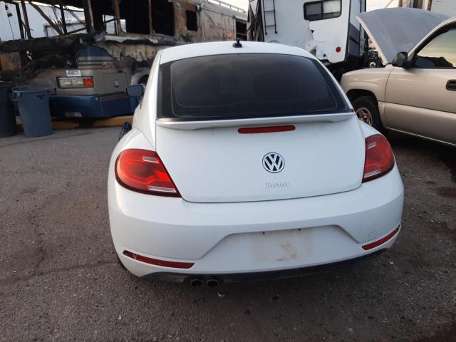Photo 6 from auction – 2017 VOLKSWAGEN BEETLE 1.8 with VIN 3VWF17AT3HM623062