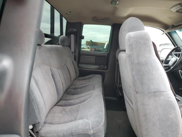 Photo 10 from auction – 2000 CHEVROLET SILVERADO with VIN 2GCEC19V8Y1154148